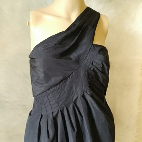 BCBGeneration Dresses & Skirts - BCBGENERATION One Shoulder Mini Midi Dress B14